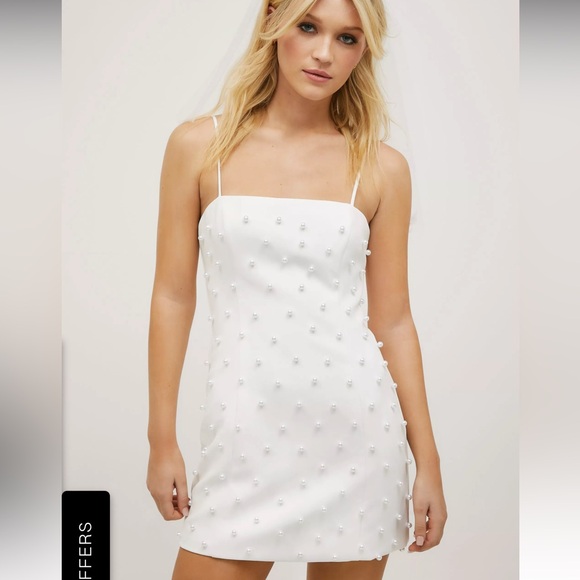 NEVER WORN! Nasty Gal pearl mini dress. Size 4, runs small. Fits like a 2 - Picture 1 of 1